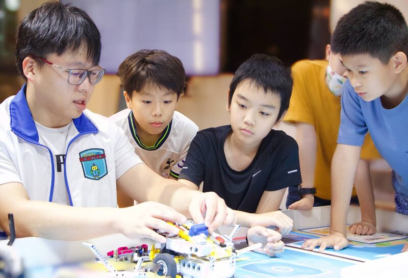 School Of Robotics (SOR) – “Best Enrichment School for Robotics Competitions and DSA”